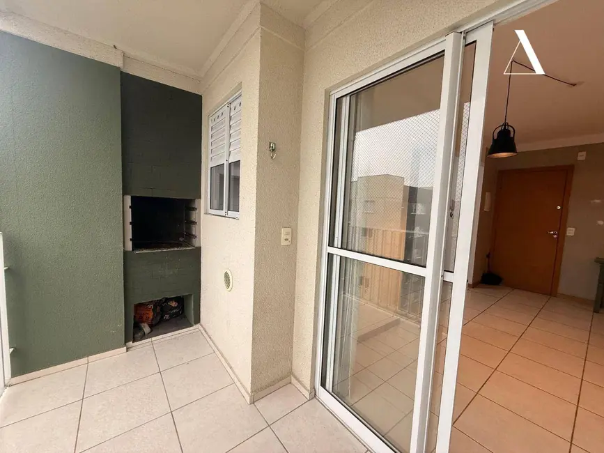 Foto 2 de Apartamento com 2 quartos à venda, 64m2 em Santo Antônio, Joinville - SC