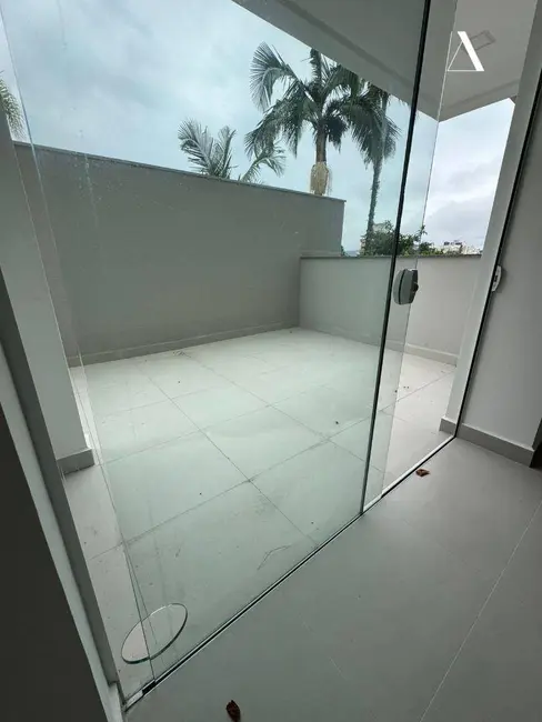 Foto 7 de Apartamento com 2 quartos à venda, 68m2 em Saguaçu, Joinville - SC
