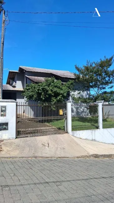 Foto 1 de Casa com 3 quartos à venda, 360m2 em Araquari, SC
