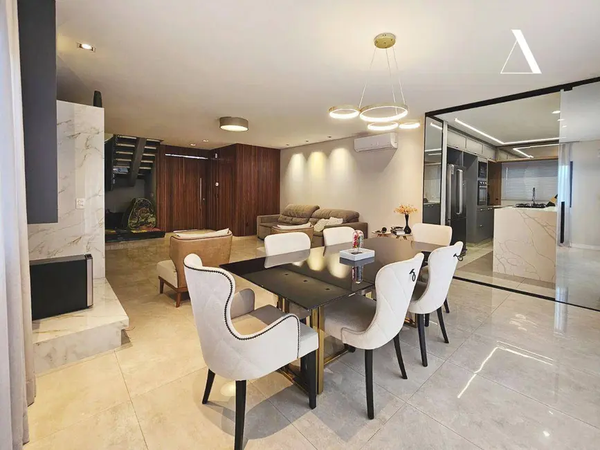 Foto 3 de Casa de Condomínio com 3 quartos à venda, 506m2 em Glória, Joinville - SC