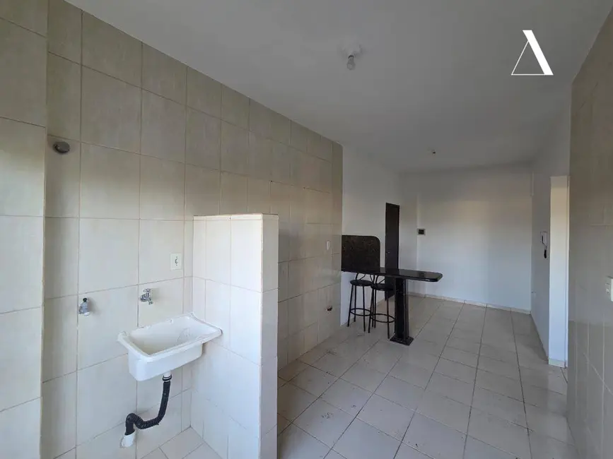 Foto 2 de Apartamento com 2 quartos à venda, 46m2 em Floresta, Joinville - SC