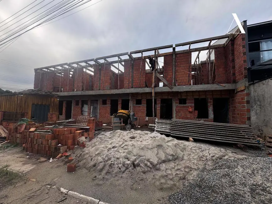 Casa de Condomínio com 2 quartos à venda, 55m2 em Vila Nova, Joinville - SC - imagem 3 Foto 3 de Casa de Condomínio com 2 quartos à venda, 55m2 em Vila Nova, Joinville - SC