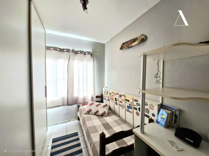 Foto 7 de Casa com 3 quartos à venda, 450m2 em João Costa, Joinville - SC