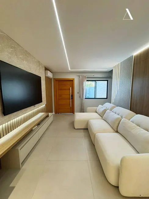 Foto 6 de Casa com 3 quartos à venda, 180m2 em Jardim Sofia, Joinville - SC