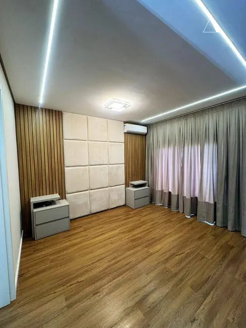 Foto 9 de Casa com 3 quartos à venda, 180m2 em Jardim Sofia, Joinville - SC