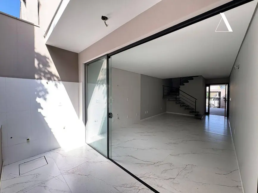 Foto 5 de Casa de Condomínio com 3 quartos à venda, 73m2 em Bom Retiro, Joinville - SC