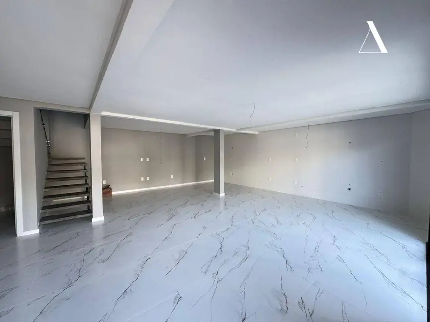 Foto 4 de Casa de Condomínio com 3 quartos à venda, 110m2 em Bom Retiro, Joinville - SC