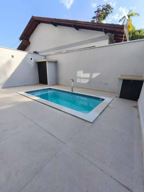 Foto 8 de Casa com 3 quartos à venda, 450m2 em Glória, Joinville - SC