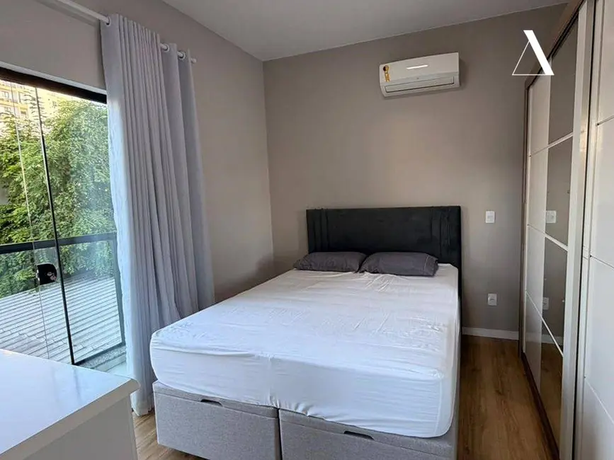 Foto 9 de Apartamento com 2 quartos à venda, 90m2 em Costa e Silva, Joinville - SC