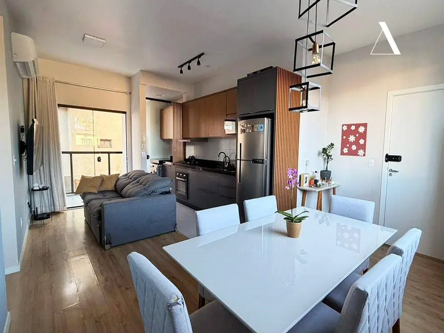Foto 1 de Apartamento com 2 quartos à venda, 90m2 em Costa e Silva, Joinville - SC