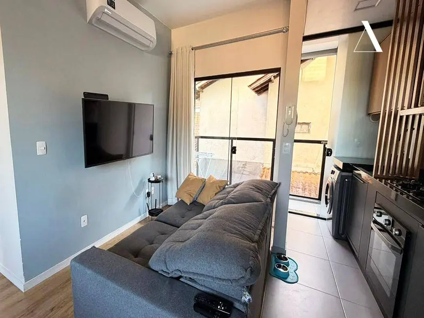 Foto 2 de Apartamento com 2 quartos à venda, 90m2 em Costa e Silva, Joinville - SC