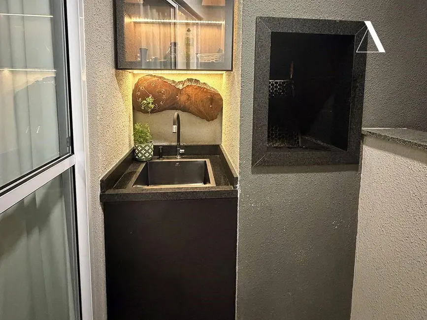 Foto 9 de Apartamento com 2 quartos à venda, 65m2 em Costa e Silva, Joinville - SC