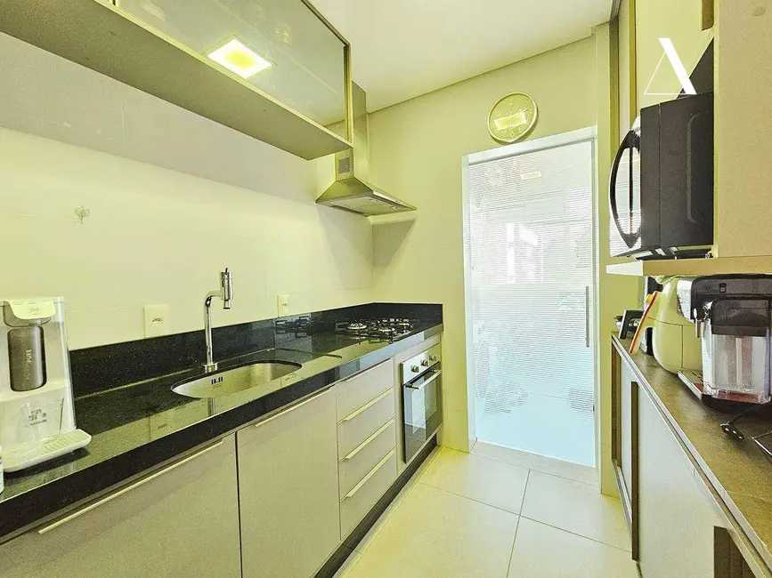 Foto 4 de Apartamento com 3 quartos à venda, 150m2 em Anita Garibaldi, Joinville - SC