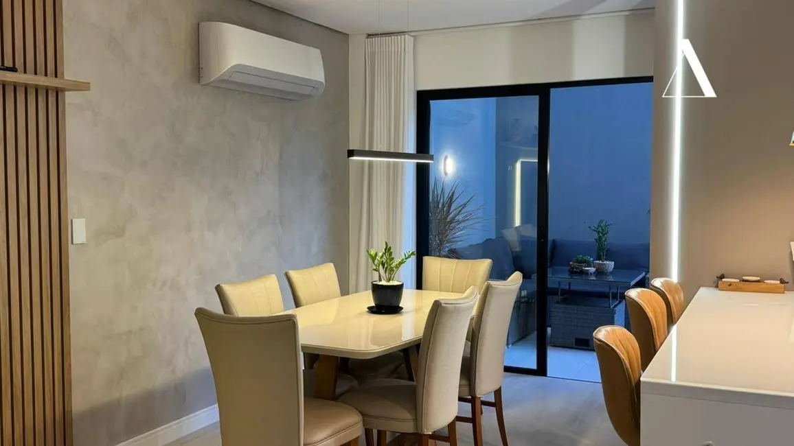 Foto 9 de Casa de Condomínio com 3 quartos à venda, 112m2 em Bom Retiro, Joinville - SC