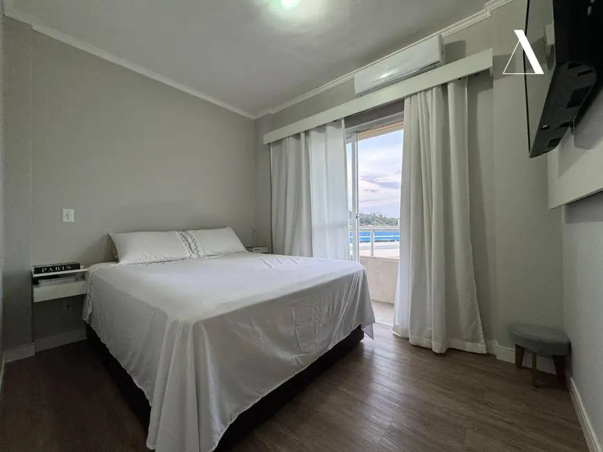 Foto 8 de Apartamento com 2 quartos à venda, 64m2 em Saguaçu, Joinville - SC