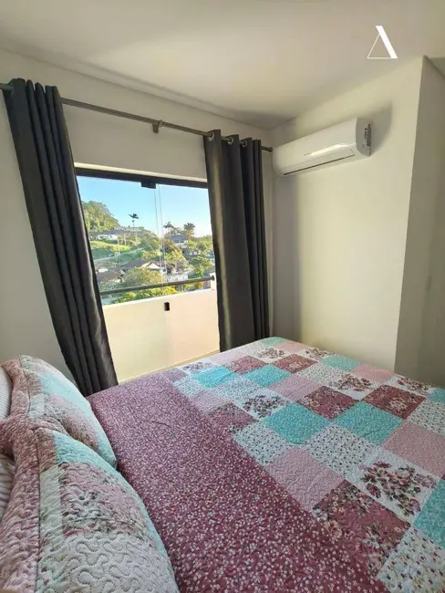 Foto 9 de Apartamento com 2 quartos à venda, 78m2 em Guanabara, Joinville - SC