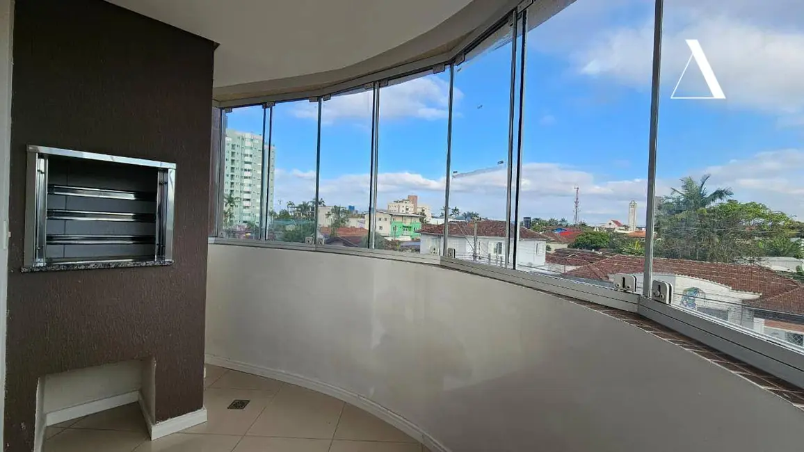 Foto 9 de Apartamento com 3 quartos à venda, 92m2 em Bucarein, Joinville - SC
