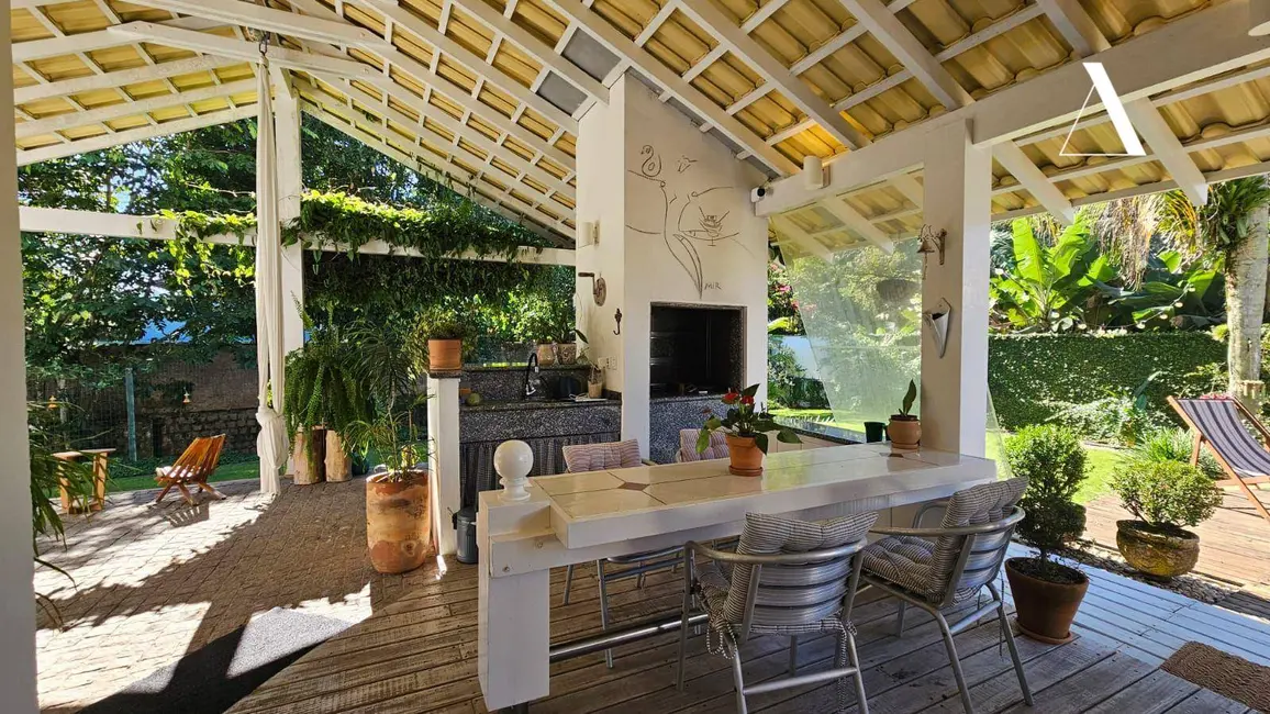 Foto 7 de Casa com 2 quartos à venda, 886m2 em América, Joinville - SC