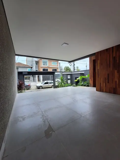 Casa com 3 quartos à venda, 207m2 em América, Joinville - SC - imagem 8 Foto 8 de Casa com 3 quartos à venda, 207m2 em América, Joinville - SC