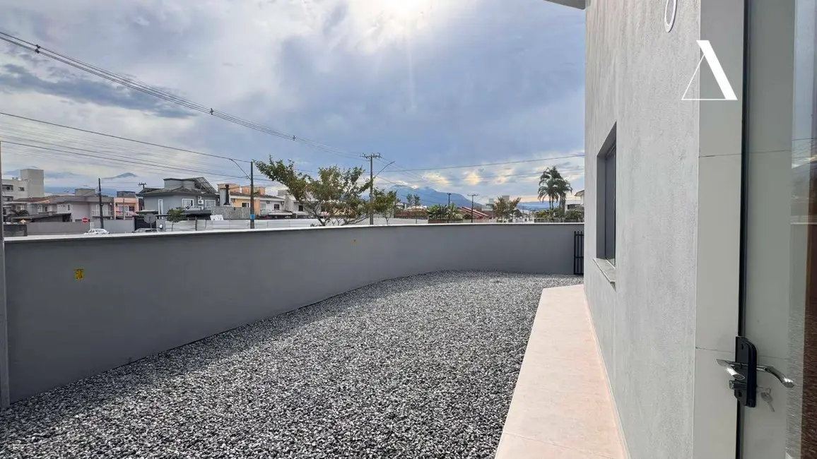 Casa de Condomínio com 2 quartos à venda, 123m2 em Vila Nova, Joinville - SC - imagem 4 Foto 4 de Casa de Condomínio com 2 quartos à venda, 123m2 em Vila Nova, Joinville - SC