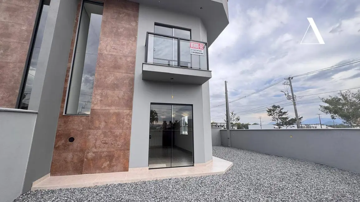 Casa de Condomínio com 2 quartos à venda, 123m2 em Vila Nova, Joinville - SC - imagem 3 Foto 3 de Casa de Condomínio com 2 quartos à venda, 123m2 em Vila Nova, Joinville - SC