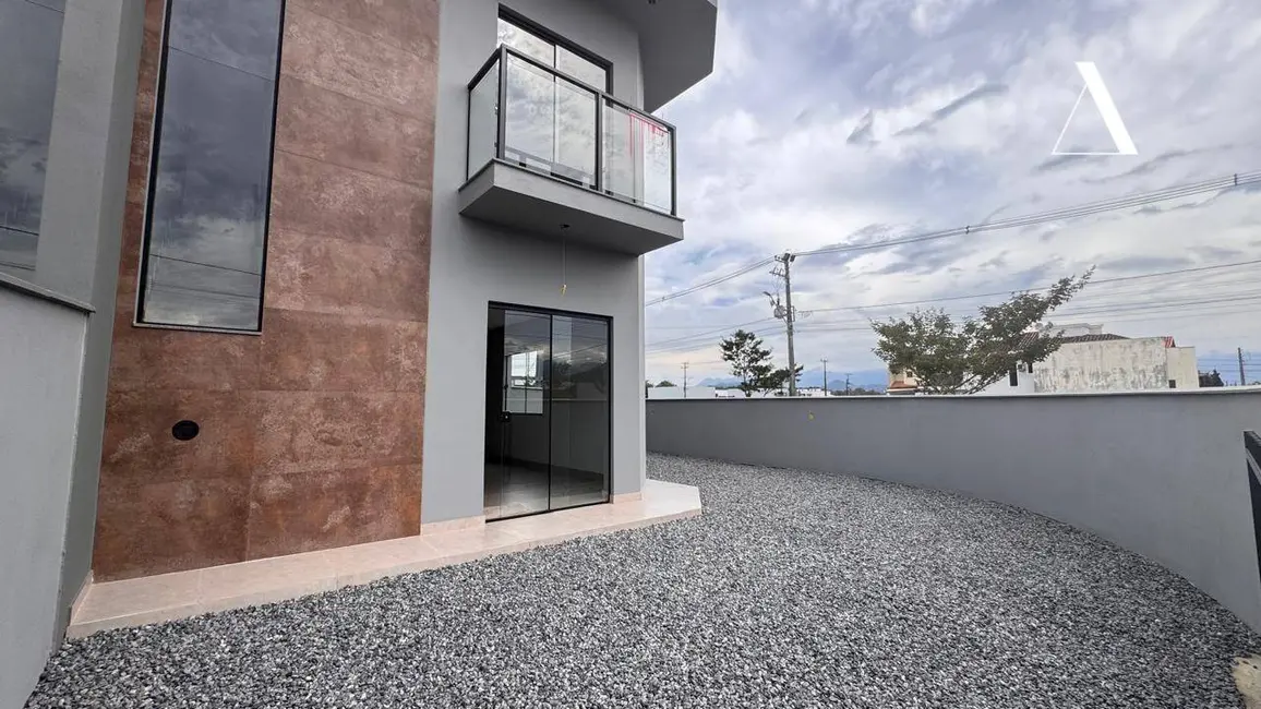 Casa de Condomínio com 2 quartos à venda, 123m2 em Vila Nova, Joinville - SC - imagem 2 Foto 2 de Casa de Condomínio com 2 quartos à venda, 123m2 em Vila Nova, Joinville - SC