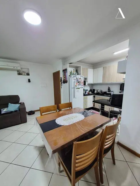 Foto 1 de Apartamento com 3 quartos à venda, 88m2 em Floresta, Joinville - SC