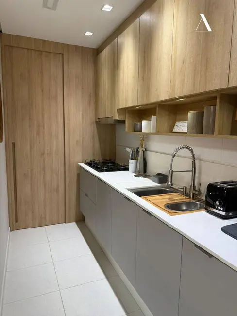 Foto 8 de Apartamento com 2 quartos à venda, 52m2 em Costa e Silva, Joinville - SC