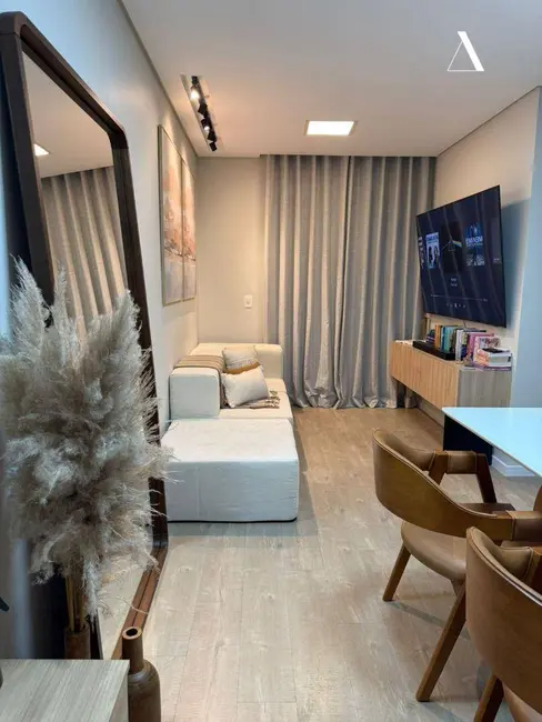 Foto 3 de Apartamento com 2 quartos à venda, 52m2 em Costa e Silva, Joinville - SC