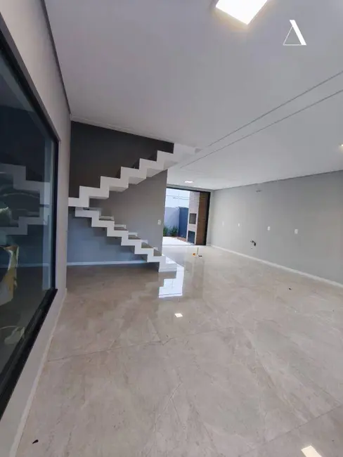 Casa com 3 quartos à venda, 173m2 em Glória, Joinville - SC - imagem 3 Foto 3 de Casa com 3 quartos à venda, 173m2 em Glória, Joinville - SC