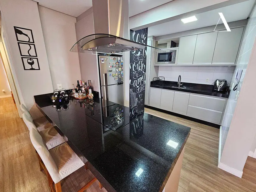 Foto 5 de Apartamento com 2 quartos à venda, 101m2 em Floresta, Joinville - SC