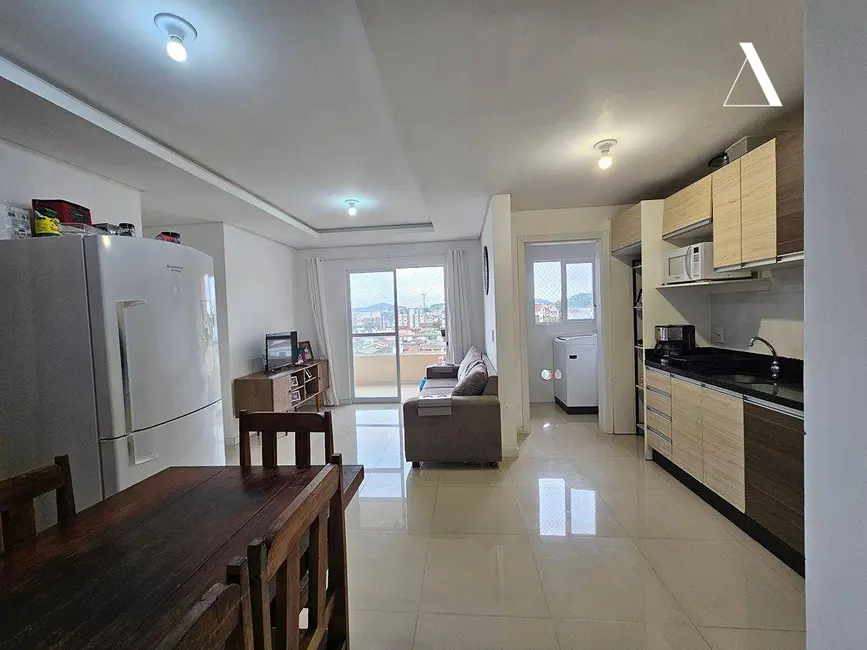 Foto 5 de Apartamento com 3 quartos à venda, 117m2 em Costa e Silva, Joinville - SC