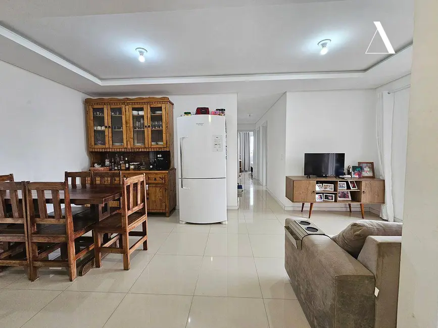 Foto 4 de Apartamento com 3 quartos à venda, 117m2 em Costa e Silva, Joinville - SC