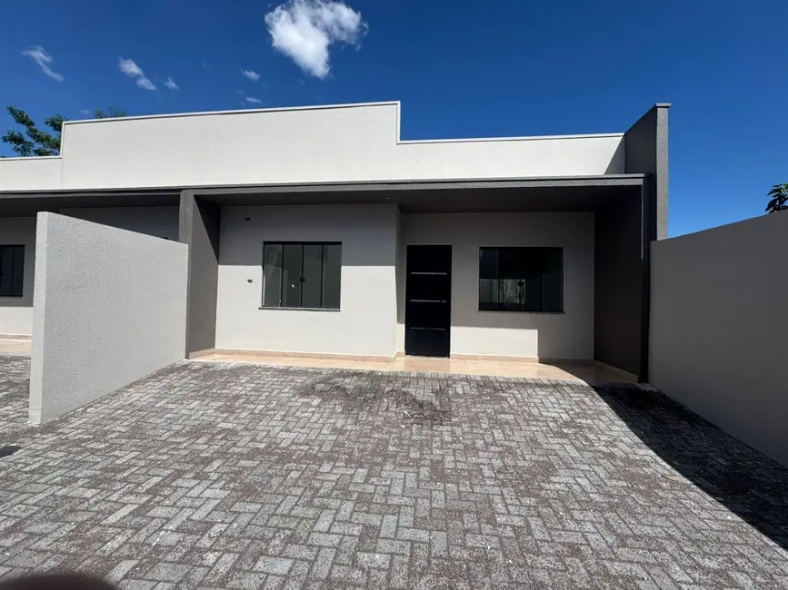Foto 1 de Casa com 3 quartos à venda, 100m2 em Alto Alegre, Cascavel - PR