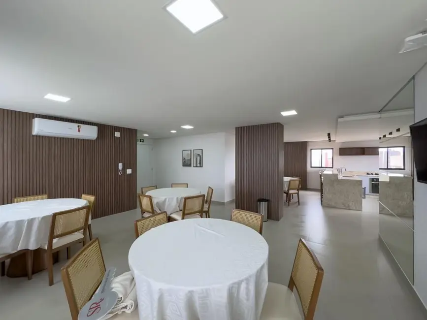 Foto 5 de Apartamento com 2 quartos à venda, 118m2 em Centro, Cascavel - PR