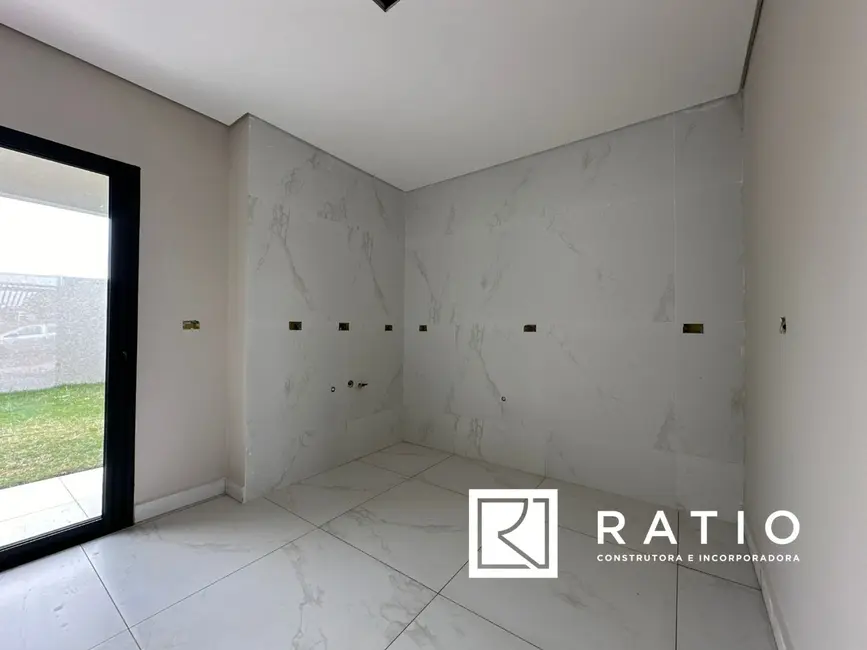 Foto 8 de Sobrado com 3 quartos à venda, 126m2 em Esmeralda, Cascavel - PR