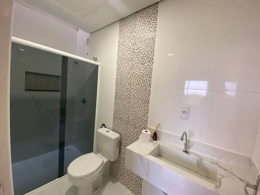 Foto 6 de Sobrado com 3 quartos à venda, 126m2 em Jardim Pancera, Toledo - PR