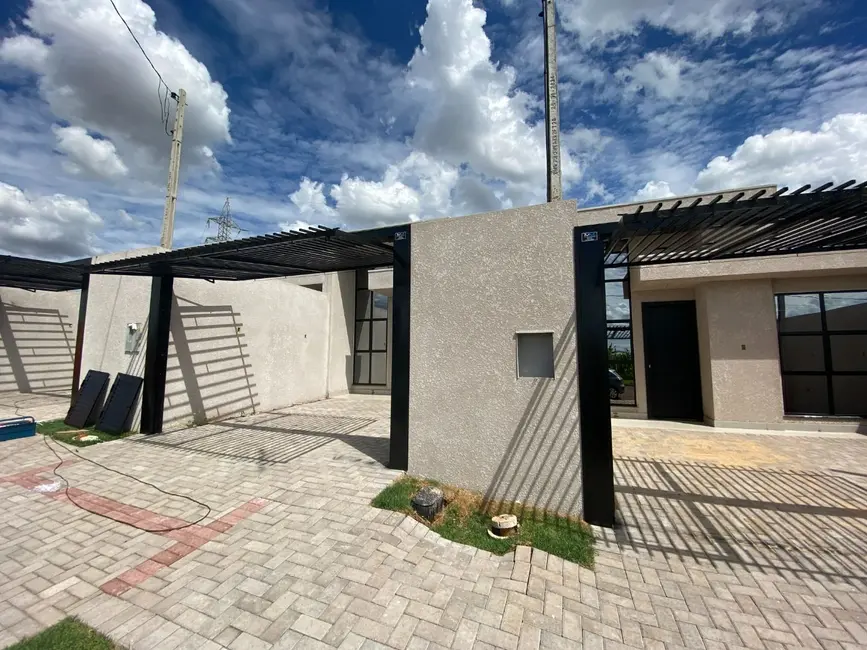 Foto 4 de Casa com 3 quartos à venda, 125m2 em Cascavel - PR
