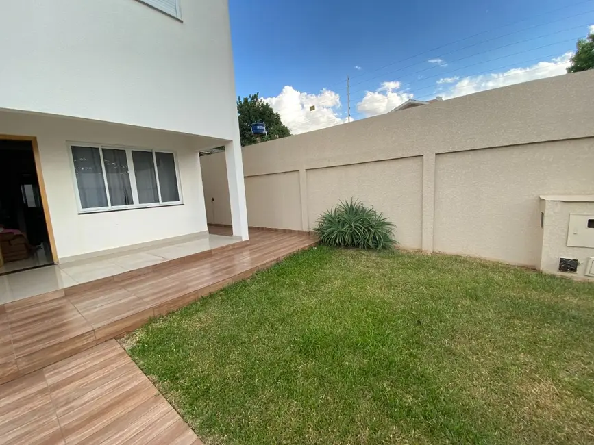 Foto 7 de Sobrado com 5 quartos à venda, 600m2 em Alto Alegre, Cascavel - PR