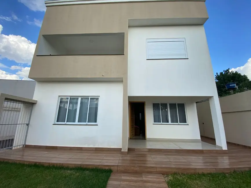 Foto 6 de Sobrado com 5 quartos à venda, 600m2 em Alto Alegre, Cascavel - PR
