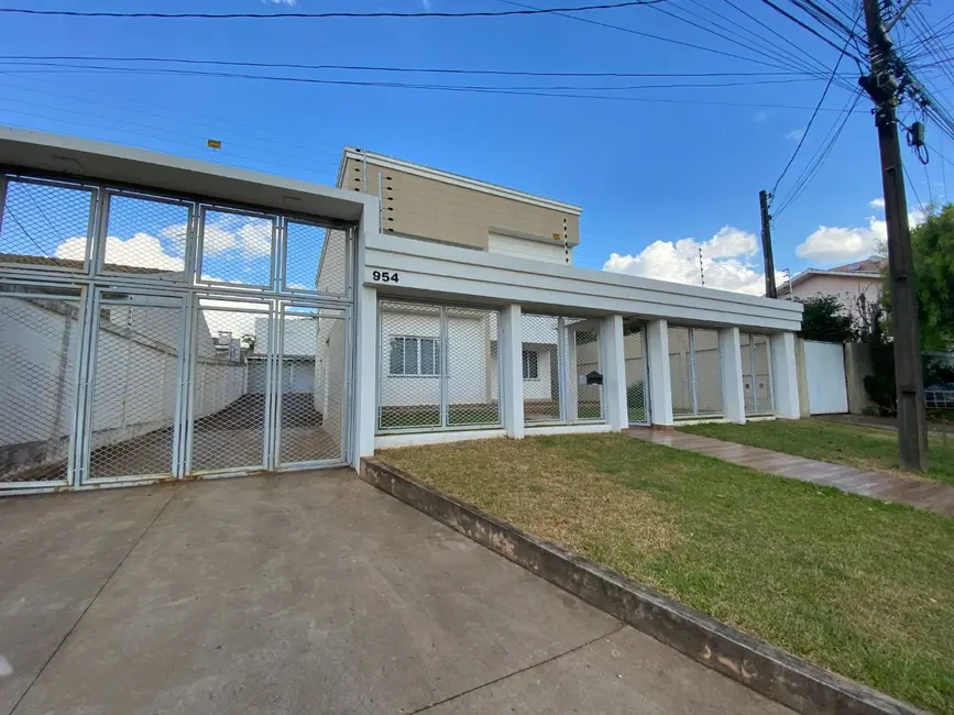 Foto 1 de Sobrado com 5 quartos à venda, 600m2 em Alto Alegre, Cascavel - PR
