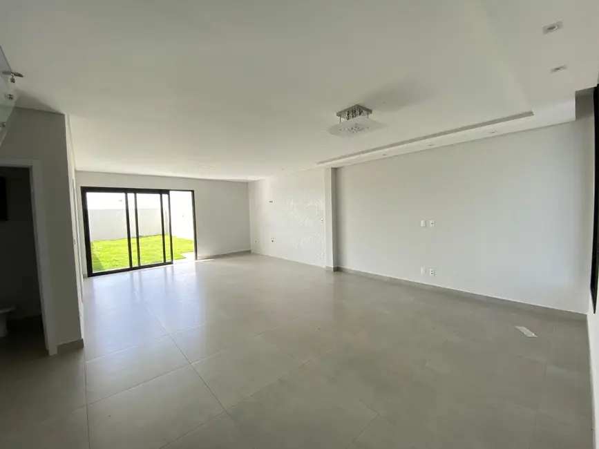 Foto 4 de Sobrado com 3 quartos à venda, 198m2 em Cancelli, Cascavel - PR