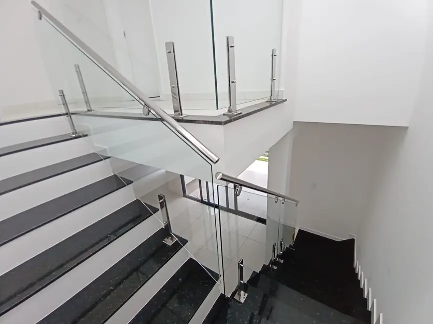 Foto 4 de Sobrado com 3 quartos à venda, 110m2 em Canadá, Cascavel - PR