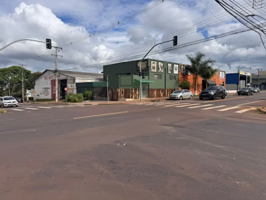 Foto 2 de Armazém / Galpão à venda, 850m2 em Cancelli, Cascavel - PR