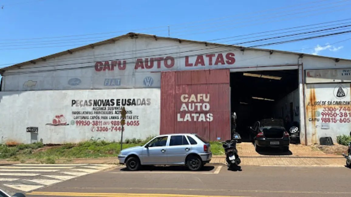 Foto 1 de Armazém / Galpão à venda, 850m2 em Cancelli, Cascavel - PR