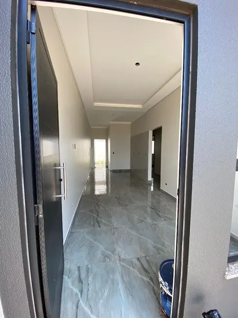 Foto 2 de Casa com 3 quartos à venda, 150m2 em Esmeralda, Cascavel - PR