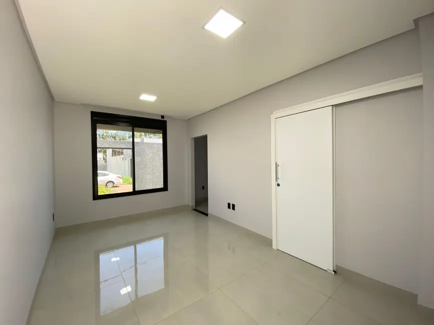 Foto 6 de Casa com 3 quartos à venda, 301m2 em Cascavel - PR