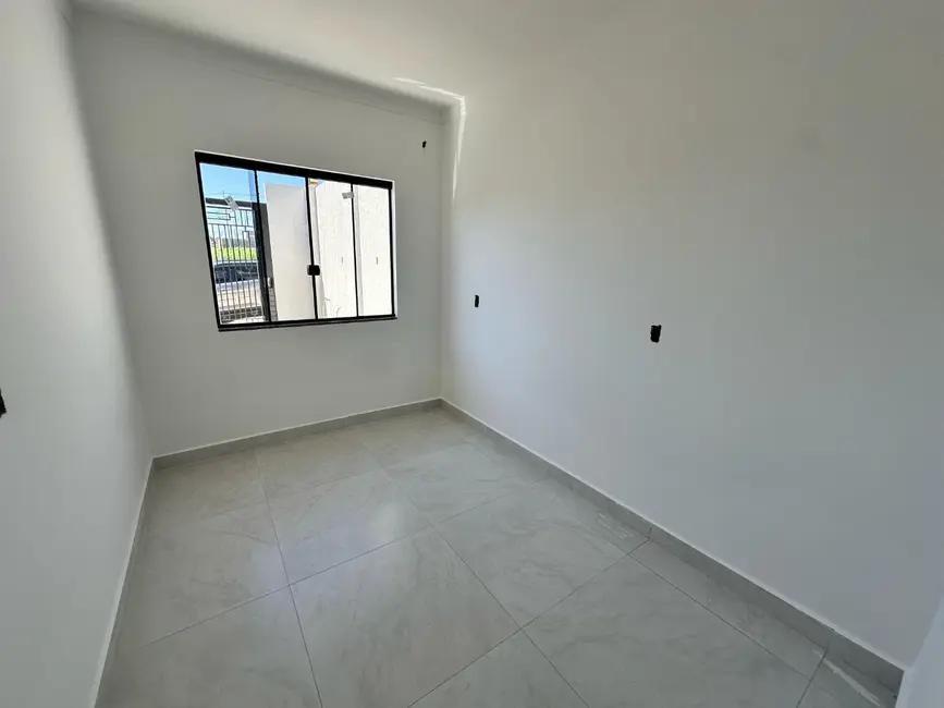 Foto 5 de Casa com 2 quartos à venda, 110m2 em Cascavel - PR