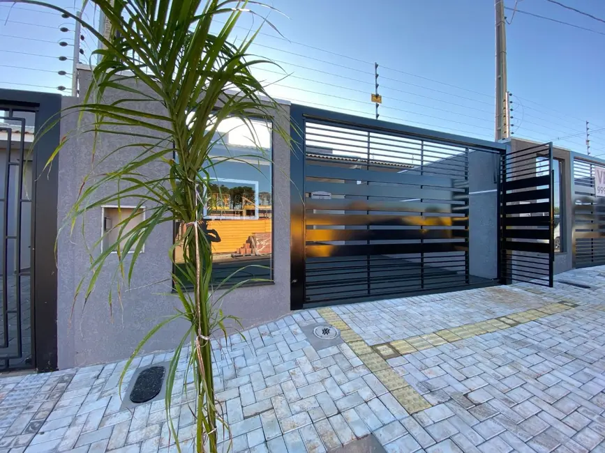 Foto 2 de Casa com 3 quartos à venda, 150m2 em Floresta, Cascavel - PR