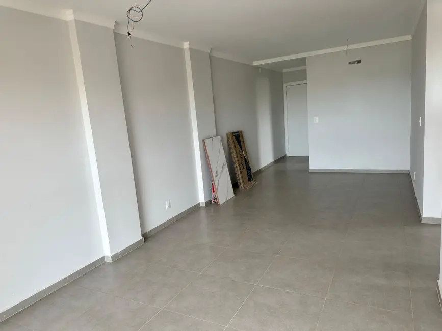 Foto 3 de Apartamento com 2 quartos à venda, 123m2 em Cascavel - PR